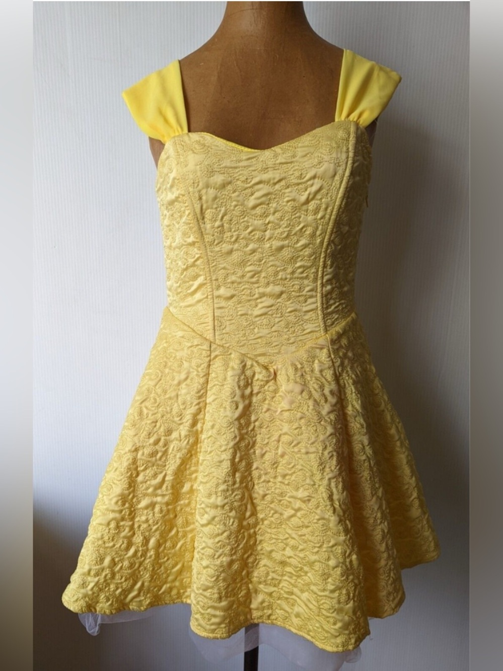 Women S Spirit Halloween Sexy Belle Corset Sweetheart Dress Costume Embroidered